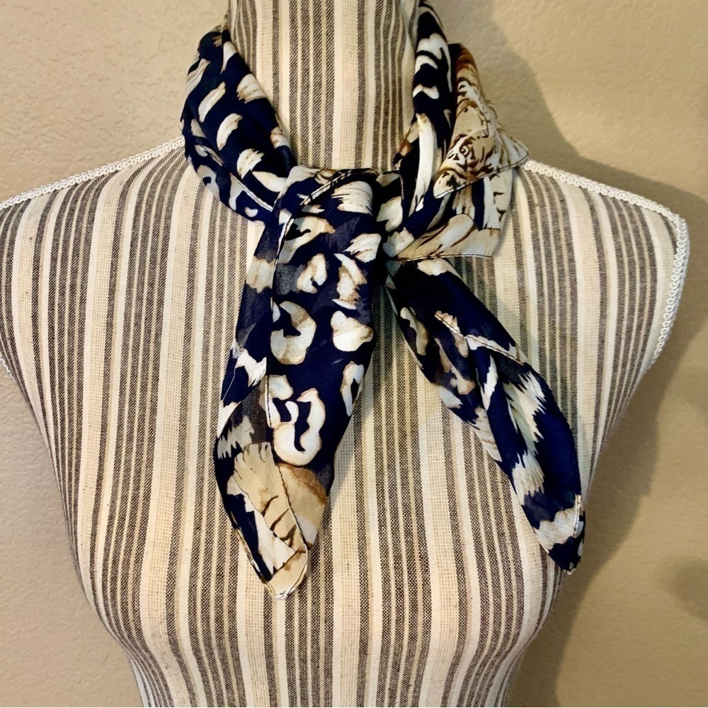 Animal Print Scarf Blue Big Cats Gold Orange Tiger Leopard Cheetah Classy - Picture 2 of 13